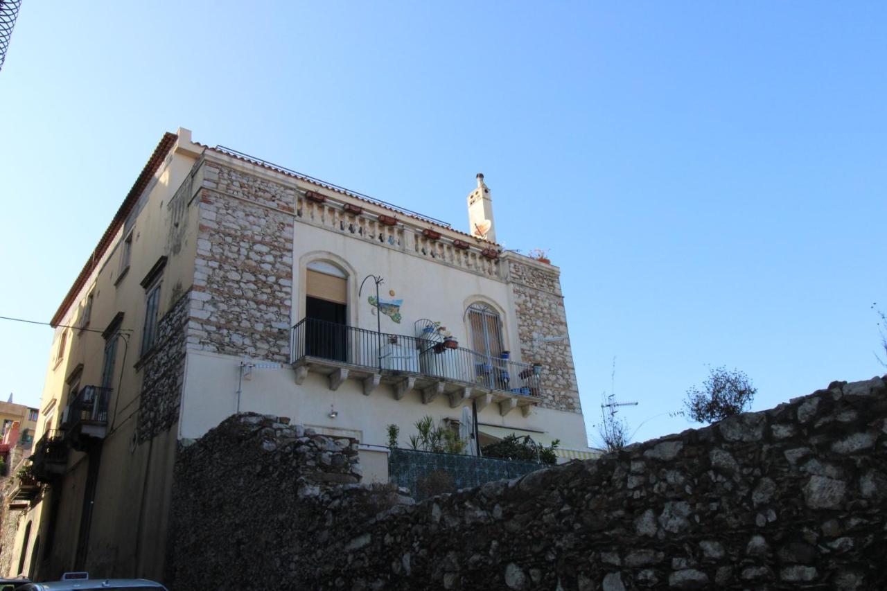 C'Est La Vie Taormina Apartment Bagian luar foto