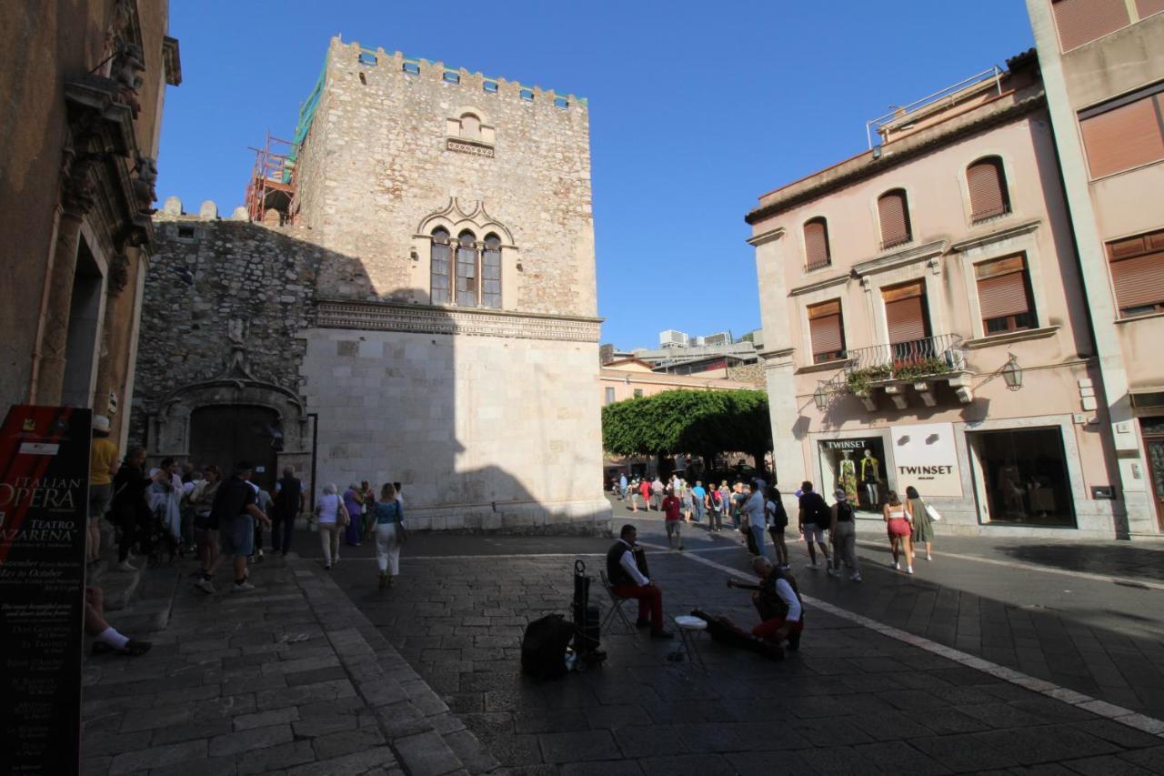 C'Est La Vie Taormina Apartment Bagian luar foto