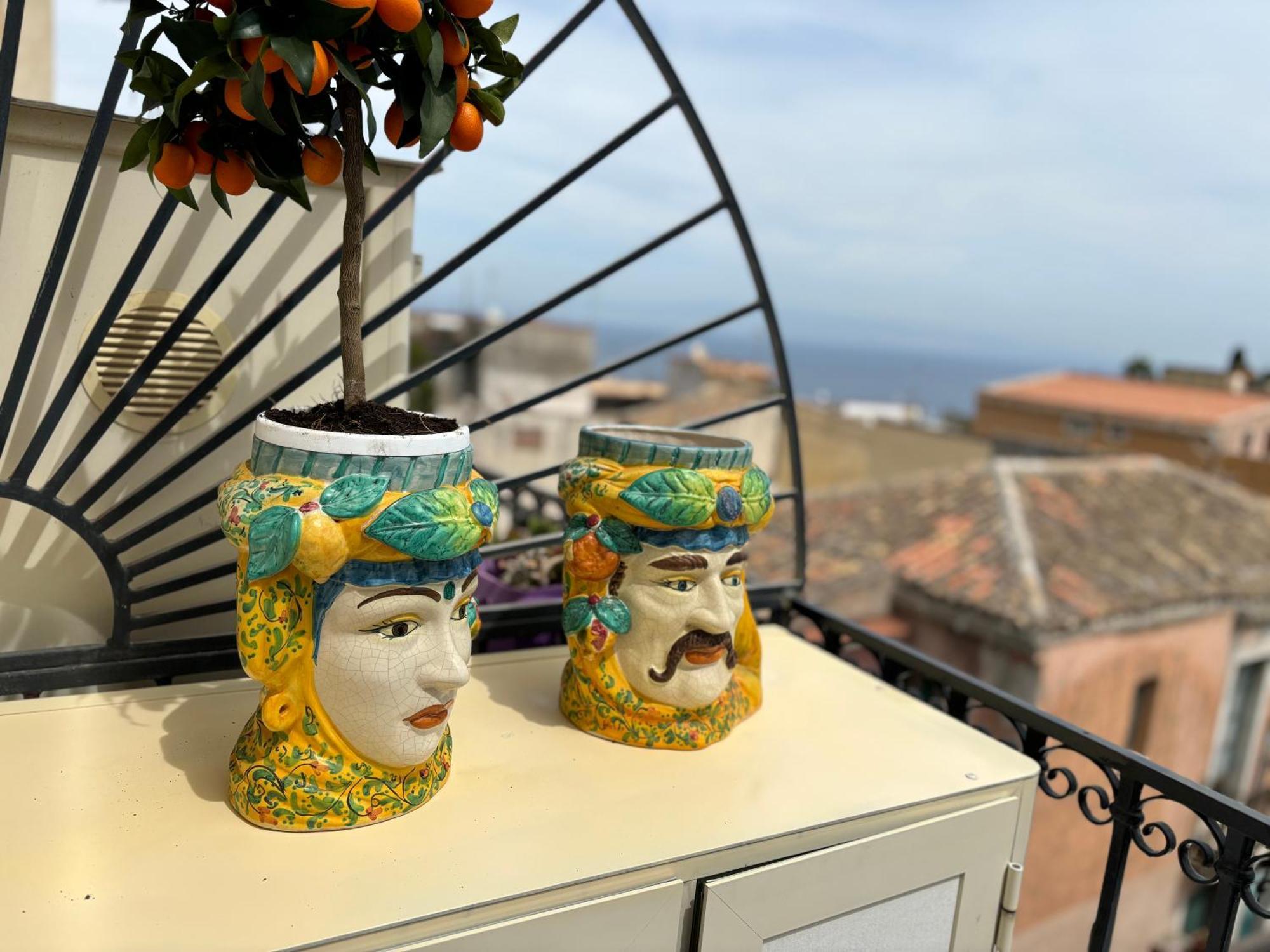 C'Est La Vie Taormina Apartment Bagian luar foto